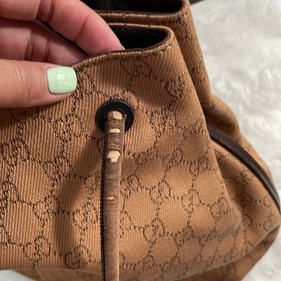 Gucci GG Cavas Tote with roll shoulder length handles - Picture 3 of 9